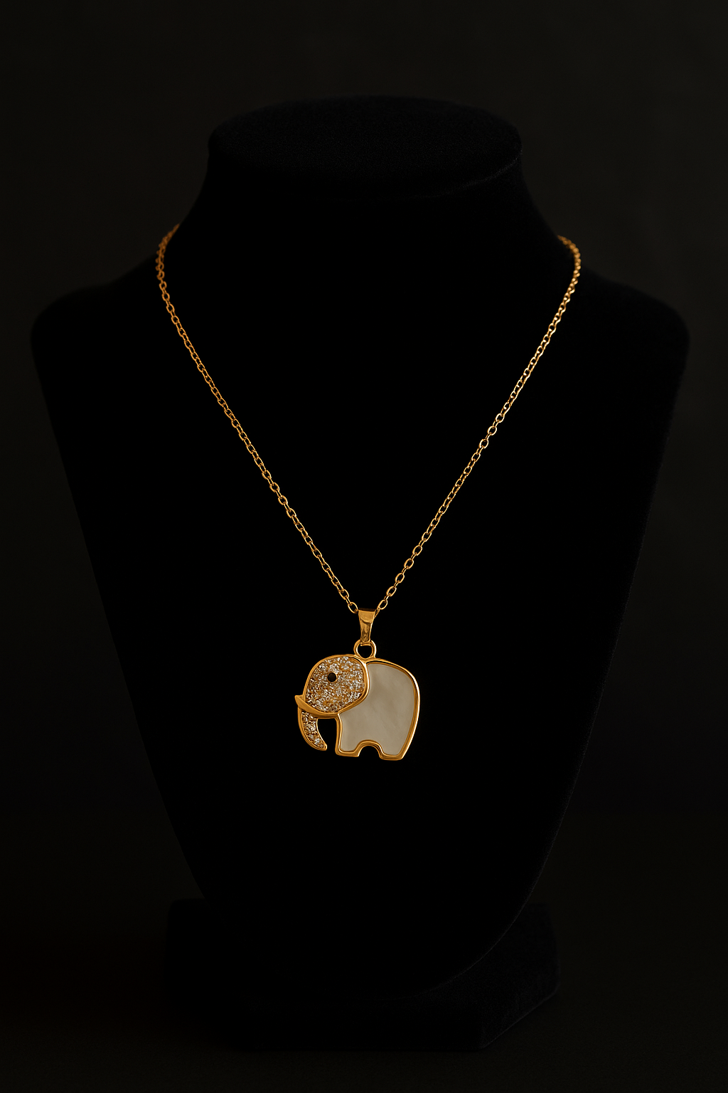 Pearl Glow Elephant Necklace