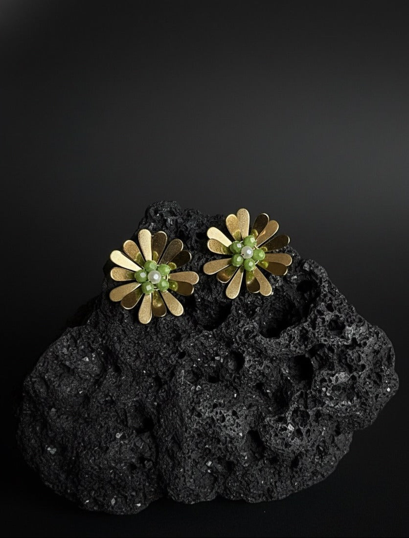 Golden Daisy Bloom Studs