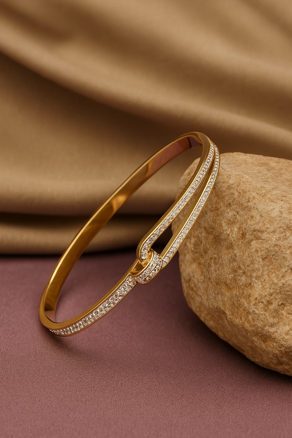 Luxe Loop Diamond Bracelet
