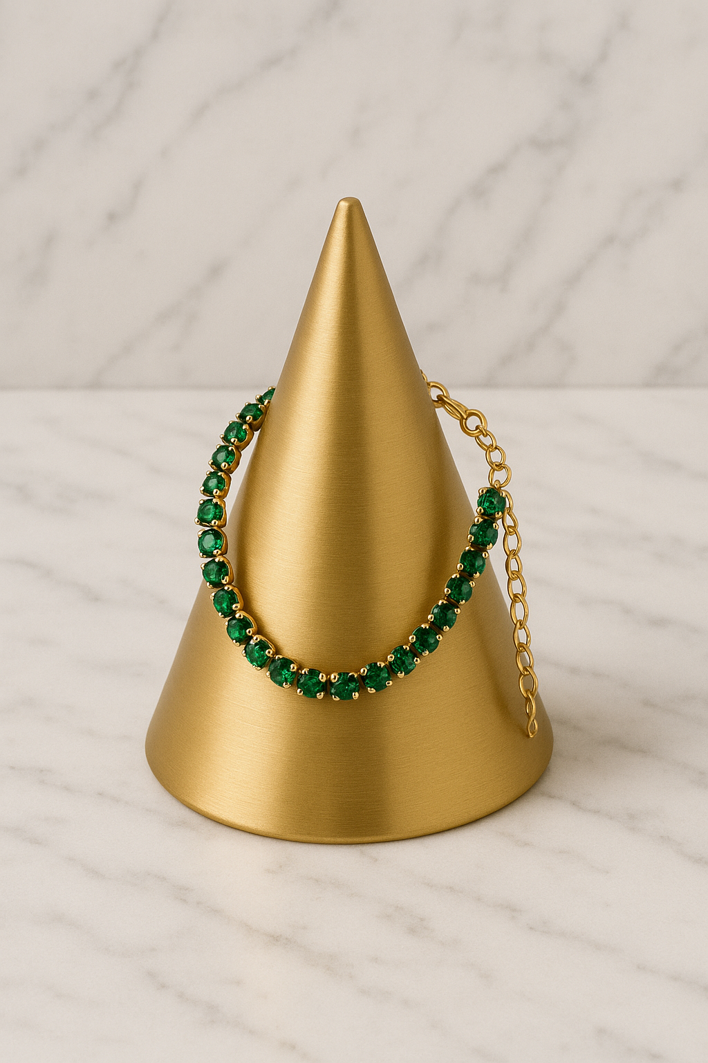 Timeless Emerald Radiance Bracelet