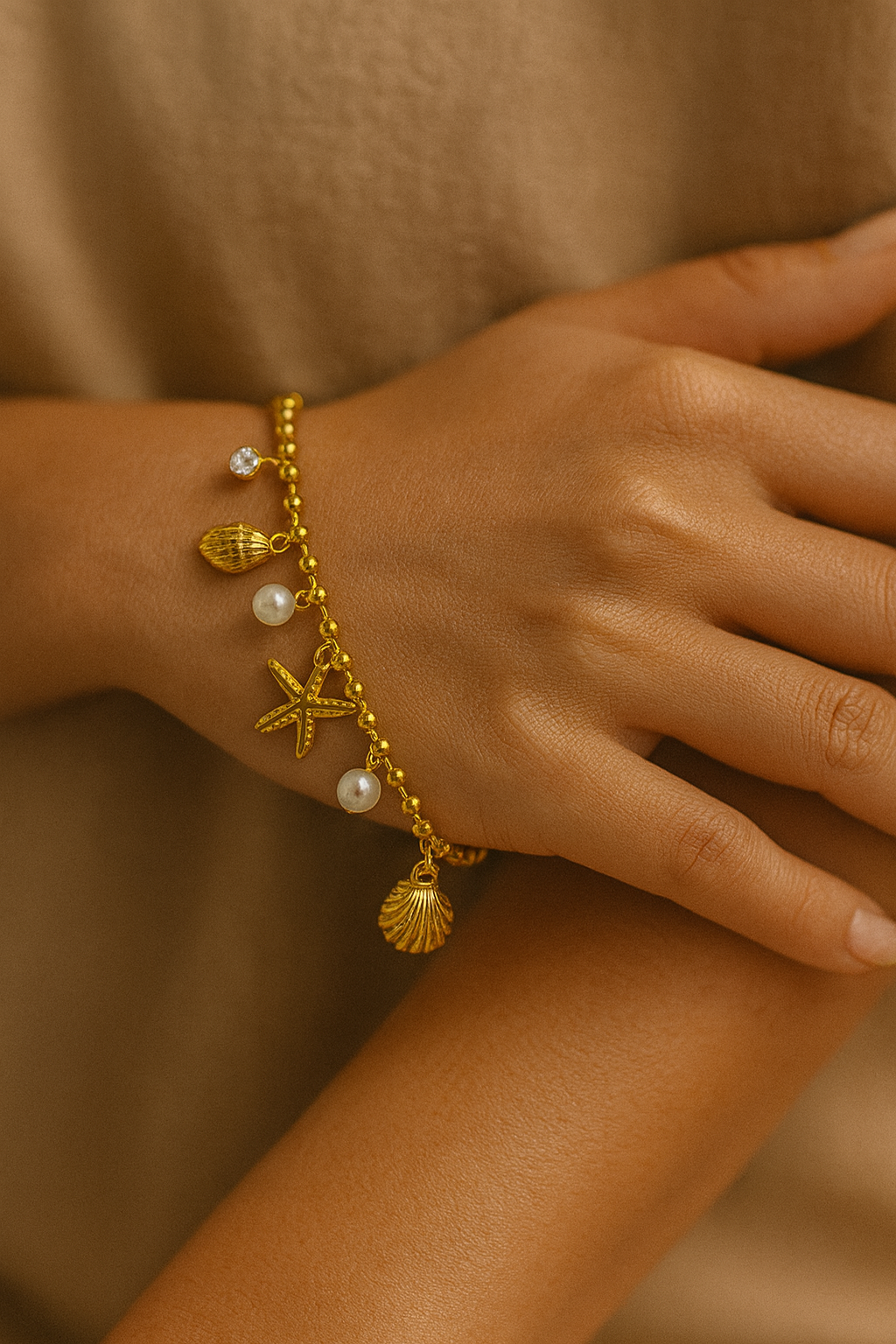 Seashell Charms Pearl Bracelet