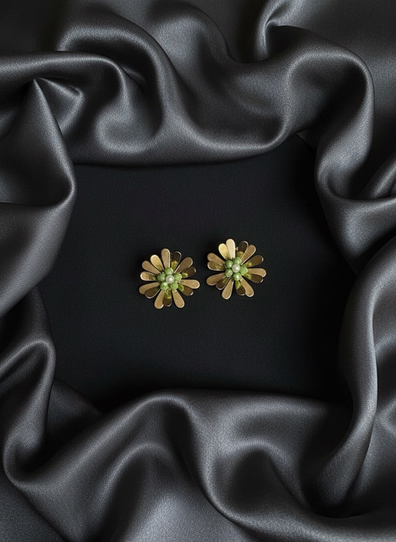 Golden Daisy Bloom Studs