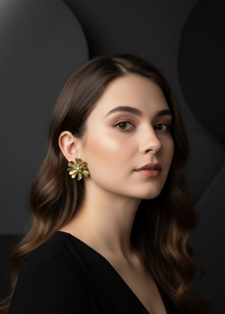 Golden Daisy Bloom Studs