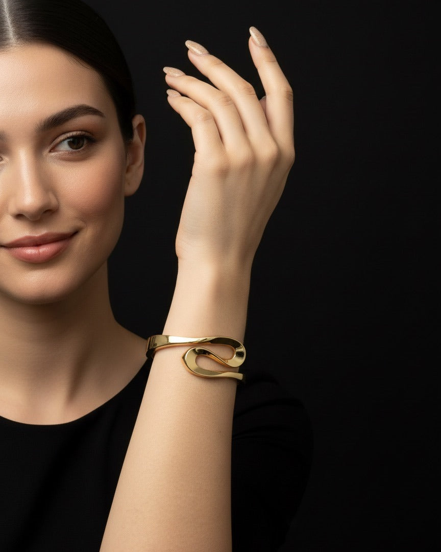 Eternal Loop Gold Cuff Bracelet