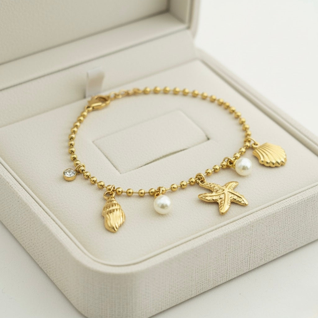 Seashell Charms Pearl Bracelet